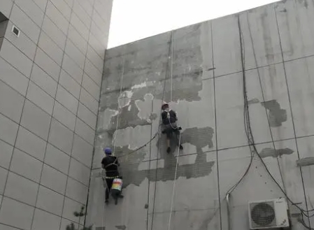 安阳市楼顶漏水维修公司分享下安阳市外墙防水的注意事项