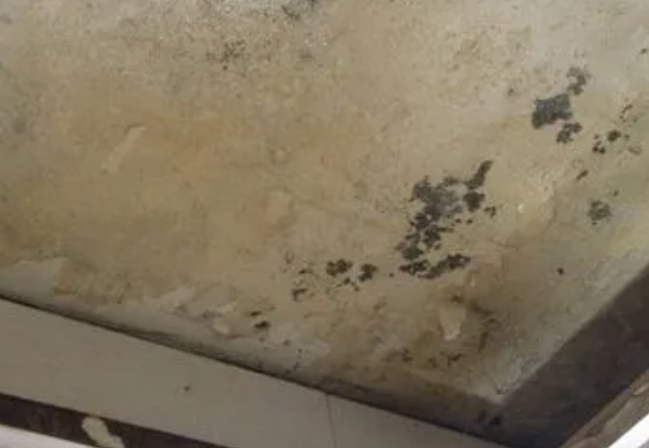 安阳市阳台漏水维修公司分享下安阳市卫生间渗水维修需要注意哪些问题。